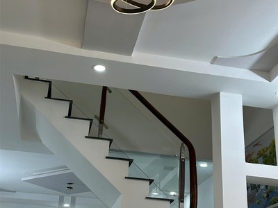 Bán nhà mới tinh đẹp như hoa hậu    đường 18b, kp1, p. bình hưng hoà a- 4.25 tỷ 2