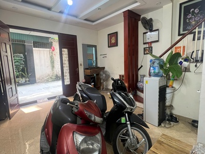 Bán nhà ngõ phố phố huế hai bà trưng 30m 5 tầng 2