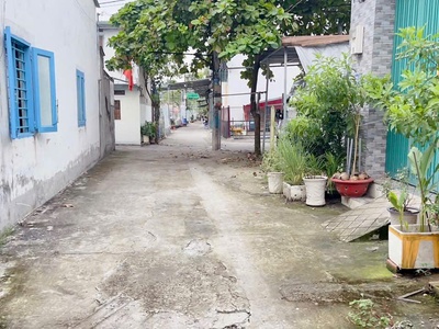 Bán nhà xưởng 8 x 18m bà điểm   hóc môn, shr chỉ 4tỷ hẻm xe tải 3