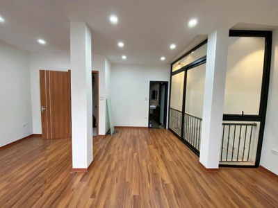 Nhà tây hồ trích sài 91m, 4 tầng, nhà xây chắc chắn full đồ 1