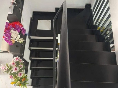 Nhà đẹp đúc bê tông cốt thép 1 lầu đường 5m thông hiệp thành 13 q12 6