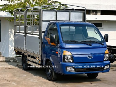Xe có sẵn giao ngay Hyundai New Porter H150 Thùng Mui Bạt 0
