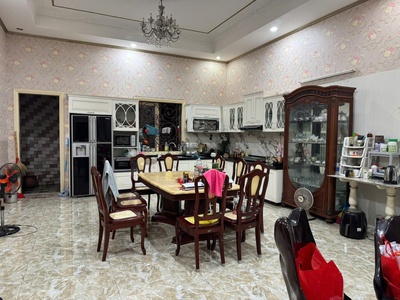 Bán Gấp Biệt Thự 2 Mặt Tiền Trước Sau   Lê Quang Định 2