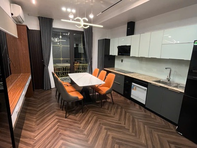 Bán toà căn hộ dịch vụ 18 phòng khu phân lô Văn Cao - 240m2 - ngang 12m - giá 23 tỷ 0