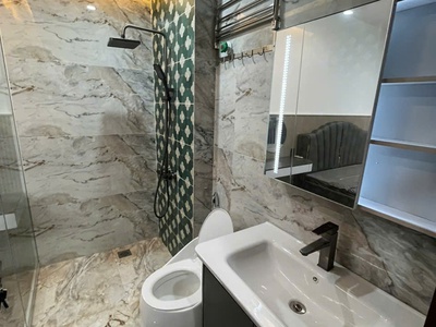 Bán toà căn hộ dịch vụ 18 phòng khu phân lô Văn Cao - 240m2 - ngang 12m - giá 23 tỷ 3