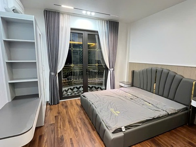 Bán toà căn hộ dịch vụ 18 phòng khu phân lô Văn Cao - 240m2 - ngang 12m - giá 23 tỷ 5