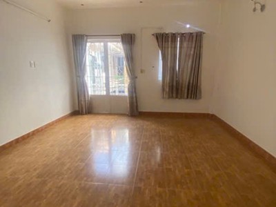 Nhà 2 tầng hxh 48m2   bùi quang là gv 3