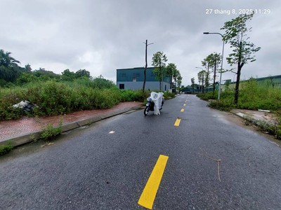 Đất đấu giá tổ 4, quang minh, 125m2, mt7m, 7.5 tỷ, mê linh. 2
