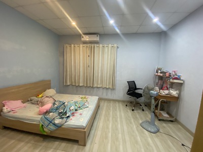  nhà ngay cạnh svđ manchester hiệp bình phước. khu vực xung quanh nhà toàn biệt thự. 2