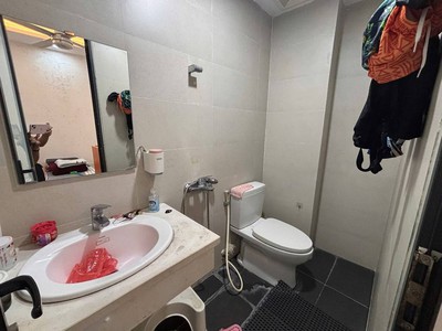 Cần bán nhà trung tâm đống đa - an sinh an ninh tốt - tiện ích bạt ngàn - 40m2 - 5 ngủ 4