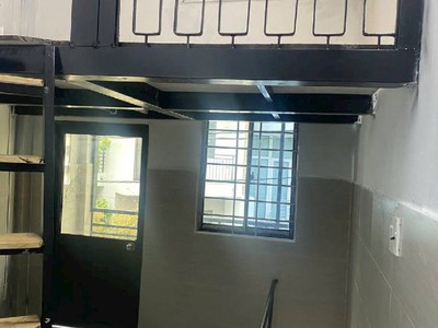 Nhỏ mà có võ. chỉ hơn 1 tỷ có nhà sổ hồng riêng, bình thạnh, đường thông 8m xe hơi tránh. 0