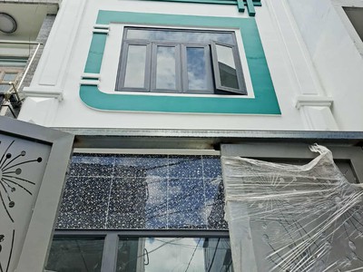 Nhà 3 tầng 40m2  4x10  xây mới 100. hẻm 5m ô tô thông đường chiến lược, btđa, bình tân. 0