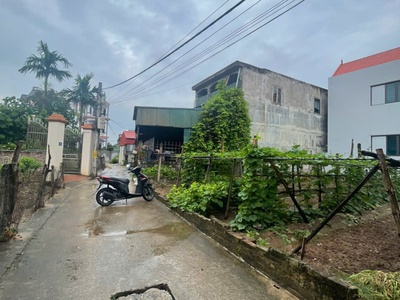 Chị chủ cần bán gấp lô 84.2m nội thôn vân tảo  nay là xã hồng vân tp hà nội cách đường 9m khoảng 2