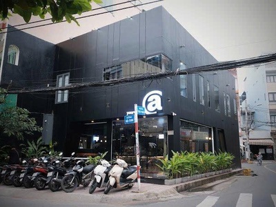 Chính chủ bán mặt tiền đường 1, phường 8, quận 11. dt:  7.4 x 15m , giá tốt 19 tỷ. tell: 0