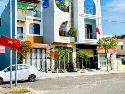 Bán lô đất cực đẹp mặt tiền  đường võ văn dũng hòn xện - phường bắc nha trang  vĩnh hòa cũ 2