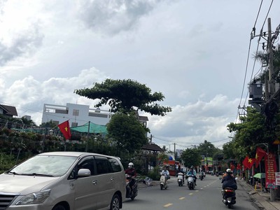 Cực hiếm  bán nhà mặt tiền đường 12m đình phong phú   79m , 3pn thu nhập 30tr/tháng   chỉ 10 tỷ 1