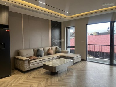 Siêu phâm mặt phố hồng tiến,dt80m,8 tầng thang máy,kd dòng tiền,vỉa hè.hơn 30  tỷ 1