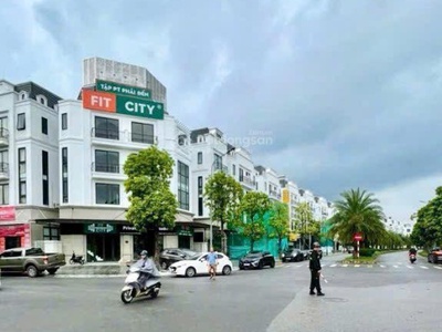 Siêu phẩm mặt phố nguyễn lam, kd đỉnh,hàng xóm vinhome,155m,mt 8m,ô tô tránh,hơn 30 tỷ 0