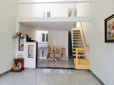 Cho thuê nhà 1t1l full nội thất ngay chợ 26 tân phong, chỉ 8tr 0