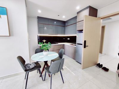 Cho thuê căn hộ 2 phòng ngủ chung cư cao cấp Minato, giá 16tr 5