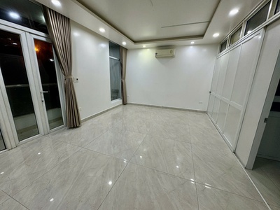 Cho thuê văn phòng giá chỉ 4tr tại KĐT Waterfront 2