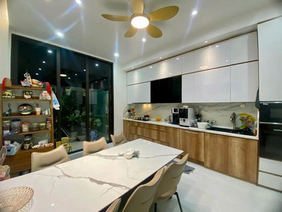 Siêu phẩm nhà phố    tân phú   4 tầng    gara ô tô    khủng 73,6m2   nhỉnh 8,5 ty, sổ hồng. 2