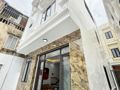 Chính chủ bán nhà 3 tầng mới xây lô góc 2 mặt thoáng   ngõ 246b đà nẵng, ngô quyền, hải phòng 0