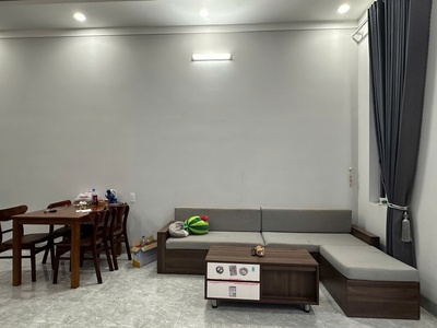Bán nhà hẻm 451 ymoan sát ngay trường tiểu học nơ trang lơng diện tích 5x23 thổ cư 60m2 đã xây hết 2