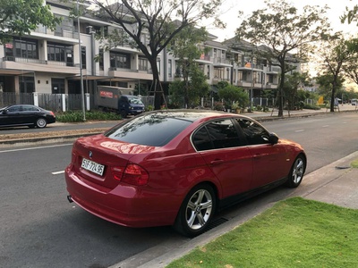 Cần bán Xe sedan BMW 3 Series sản xuất năm 2009, nhập khẩu từ Đức. 3