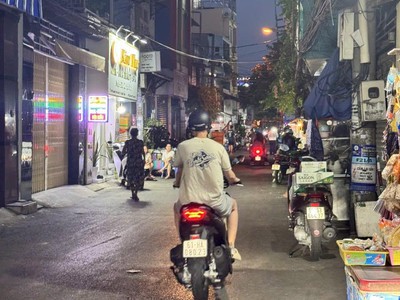  hẻm xe hơi   nguyễn hữu cảnh, p.22, bình thạnh  sát landmark 81   bao đầu tư sinh lời 1
