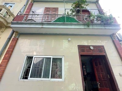 Phúc lợi - dân xây - lô góc - ngõ thông - 50m chỉ 7.4 tỷ 0