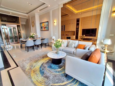 Siêu Phẩm, Nhà Phố Trạm, Cổ Linh, Long Biên, 50m2, 8T, Gara ô tô, thang máy, kinh doanh 3