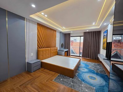 Bán Gấp Nhà Ngõ 24 Ngọc Lâm, Long Biên, 48m2, 6 Tầng,  Gara Ô Tô, Thang Máy, Full đồ 5