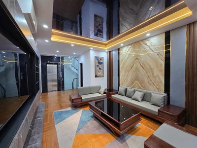 Bán Gấp Nhà Ngõ 24 Ngọc Lâm, Long Biên, 48m2, 6 Tầng,  Gara Ô Tô, Thang Máy, Full đồ 6