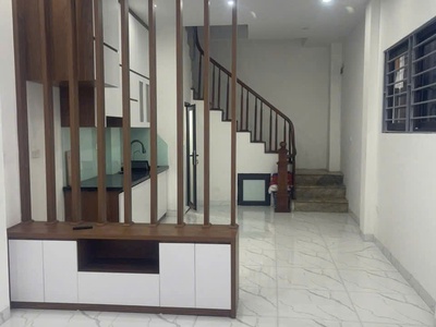 Mỹ Đình 35m2 5 tầng Lô góc, gần oto, sảnh toà Chung cư MHDI 2