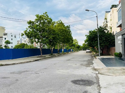 Khu phân lô Lê Hồng Phong - 170m2 - lô góc - 3 mặt thoáng - đường 15m - giá cực tốt 110 tr/m2 0