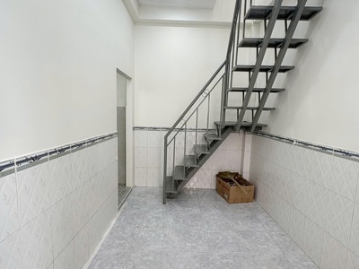 Nhà mới hẻm 1225 phạm thế hiển p5q8  ko lộ giới 1