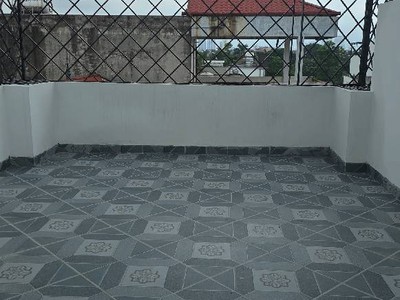 Hiếm  nhà tư đình 6 tầng thang máy - sân để 5 ô tô - đón đầu cầu trần hưng đạo 3