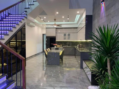  NHÀ PHỐ 1 TRỆT 1 LẦU, 110M    GIÁ 2 TỶ 600, bao hoàn công   nhận nhà ngay 0