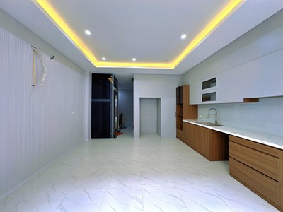 Vip - phân lô phố vương thừa vũ - nhà đẹp - thang máy - oto đỗ, 48m2 giá chỉ 16,5t 2