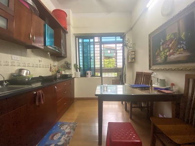 Căn hộ b12 xuân la-2 ngủ-nội thất đẹp -thang máy - ở cực sướng  tầng 3   42,6/49m2   4,5 tỷ 2