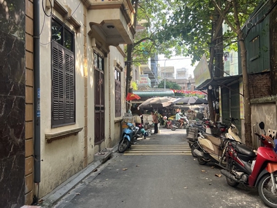 Nhà mới tinh sài đồng - ô tô đỗ cửa - có ban công mỗi phòng - sổ đỏ sẵn sàng 0