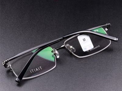 Nơi bán gọng kính titan nguyen khối chính hãng giá chỉ 1,5tr giao hàng toàn quốc Var:TinhQuan 1