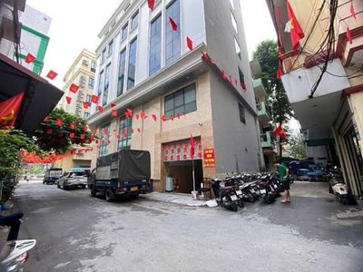 Khu vip - ô tô tránh - vào nhà - kinh doanh online văn phòng - nét căng- đẹp mới lung linh 0
