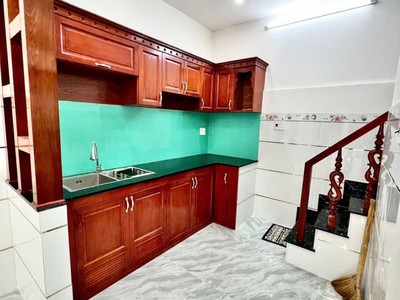 Gấp bán nhà 2 tầng ở ngay, full nội thất - 4x10, đường vườn lài, hxh nhỉnh 5 tỷ 1