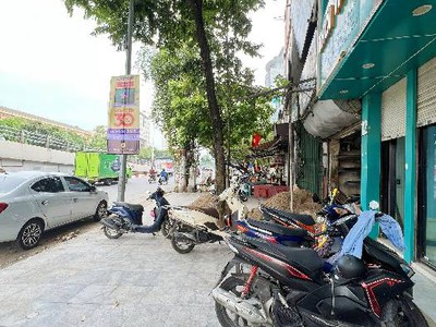 Mặt phố đại cồ việt,hai bà trưng 23tỷ 65m mặt tiền 5m,bán nhà cần tài chính kinh doanh làm ăn 0