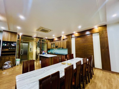 Siêu phẩm mặt phố, lô góc, thang máy, kd đỉnh, 7 tầng mới đẹp, trung tâm cầu giấy   25 tỷ 2