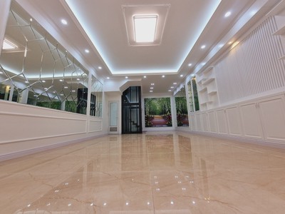Nhà mặt phố đông quan   cầu giấy   60m    6 tầng   ô tô dừng đỗ   kinh doanh đỉnh 2