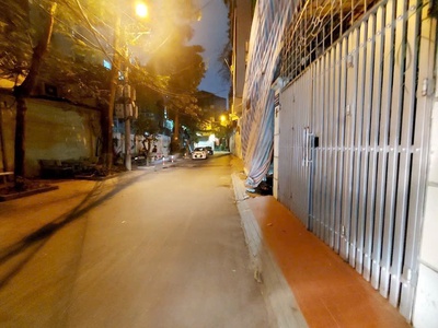Bán nhà mặt ngõ phố hoàng cầu. thuận tiện kinh doanh 0