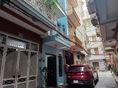 Hàng hiếm nhà tây hồ 35m, 5tầng, siêu hiếm, 2 thoáng, ô chờ thang máy, oto đỗ cửa, nhà xây chắc 0